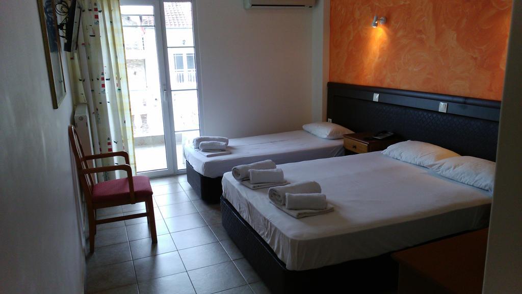 Paralía Hotel G.L. חדר תמונה